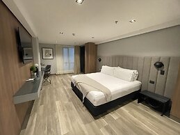 HOTEL SELIS