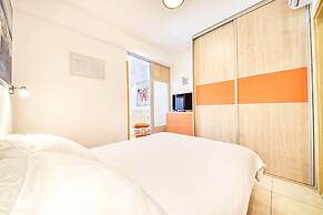 Apartments Gracin