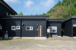 LANDMARK ANNEX