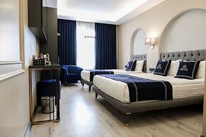 Loft Plus Hotel