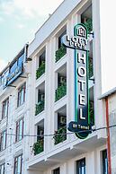 Loft Plus Hotel