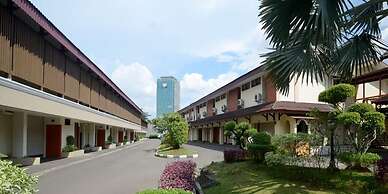C'One Hotel Cempaka Putih
