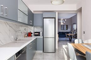 Aurora Apartments