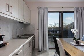 Aurora Apartments