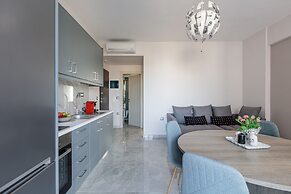 Aurora Apartments