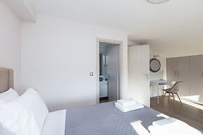 Aurora Apartments