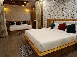 Hotel The Crown