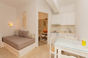 Studio Strouvalis