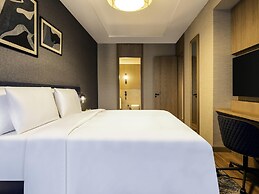 Mövenpick Living Istanbul Camlivadi