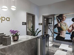 Mövenpick Living Istanbul Camlivadi