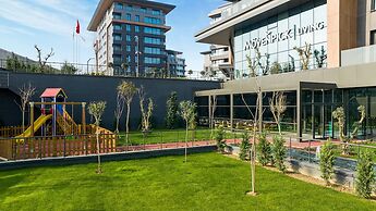 Mövenpick Living Istanbul Camlivadi