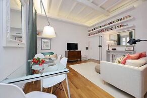 4bnb - Serpenti Delightful Apartment