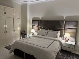 Nile View Apartment - Sleeps 4 & Balcony