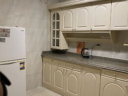 Nile View Apartment - Sleeps 4 & Balcony