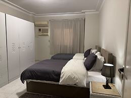 Nile View Apartment - Sleeps 4 & Balcony