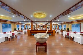 Halong Crown Cruise