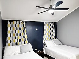 Cozy Crib 5mins from the airport