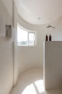Casa Roni by Xeno