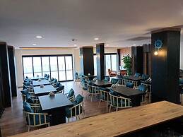 The Marine Hotel