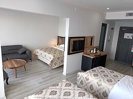 The Marine Hotel