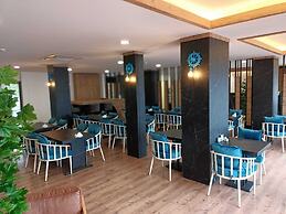 The Marine Hotel