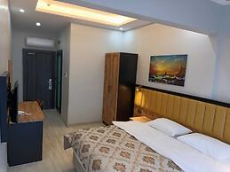 The Marine Hotel