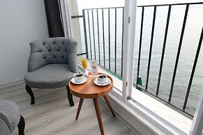 The Marine Hotel
