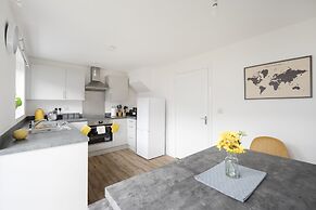 Fortified Three Bedroom Home Bristol