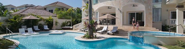 Luxury Villas - Mandatory All-Inclusive