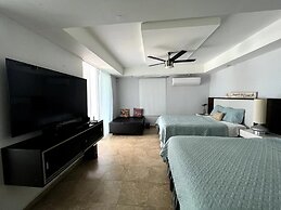 Mares Guesthouse