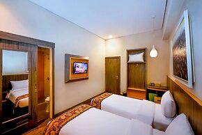 Super 8 By Wyndham Solo Indonesia