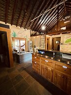 Urbano's Pacific Jungle Hostel