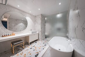 FEBRUARY HOTEL LIONS PARK DAEGU
