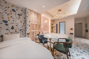 FEBRUARY HOTEL LIONS PARK DAEGU