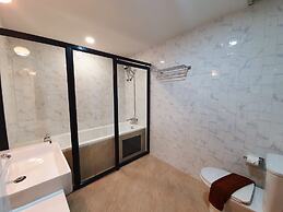 USABAI Riverside Boutique Hotel