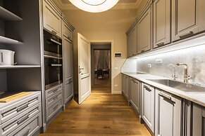 Rucellai Prestige by Mmega