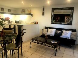 Immaculate 1-bed Apartment on Ocean View