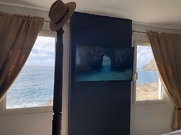 Immaculate 1-bed Apartment on Ocean View