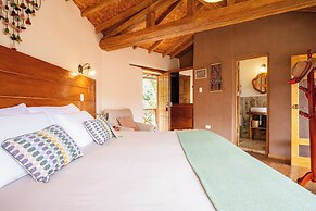 Unuwasi Hotel & Villa
