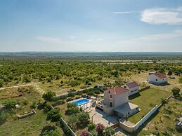 Villa Pan