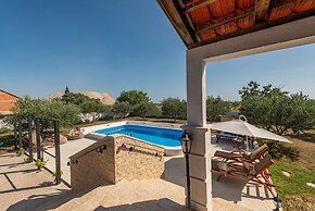Villa Pan