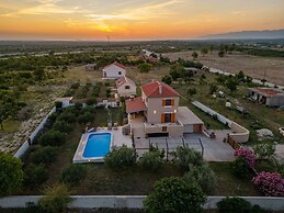 Villa Pan