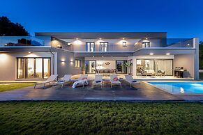 Villa Borealis