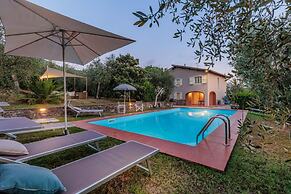 Villa Dondolino in Lucca