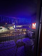 Dolphin Park Hotel