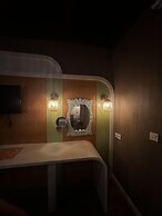 Dolphin Park Hotel