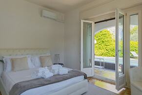 Sala Comacina Villas