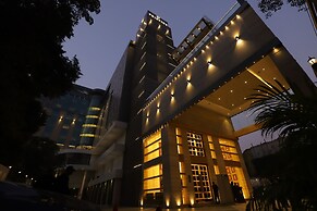 The Pristine Hotel Kanpur