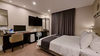 Hotel The Classic