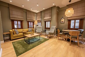 Bguest Pera Suites